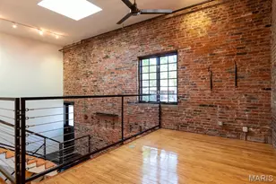 2401 S 12th, Saint Louis, MO 63104 - Photo 17