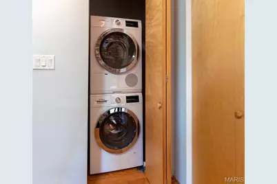 2401 S 12th #203, Saint Louis, MO 63104 - Photo 15