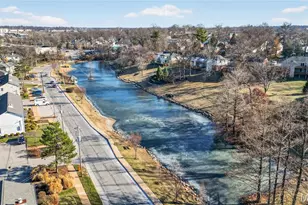 8912 N Swan Cir, Brentwood, MO 63144 - Photo 11