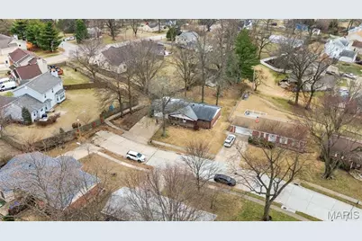 11424 Burgess Avenue, Bridgeton, MO 63044 - Photo 39