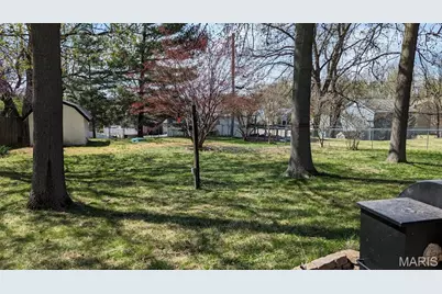 11424 Burgess Avenue, Bridgeton, MO 63044 - Photo 33