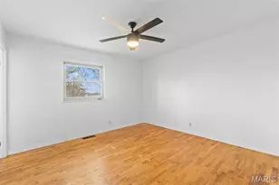 11424 Burgess Ave, Bridgeton, MO 63044 - Photo 19