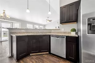 711 Talon Dr, Wright City, MO 63390 - Photo 9