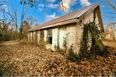 659 E Pine Street, Bourbon, MO 65441 - Photo 5