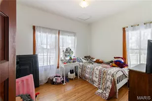 659 E Pine St, Bourbon, MO 65441 - Photo 11