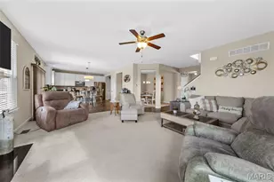 17 Meadow Vista Ct, Saint Peters, MO 63376 - Photo 11