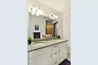 2323 Locust Street #PH600, Saint Louis, MO 63103 - Photo 21