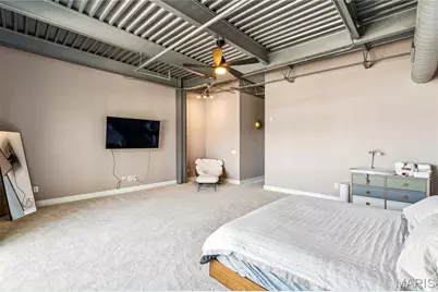 2323 Locust Street #PH600, Saint Louis, MO 63103 - Photo 27