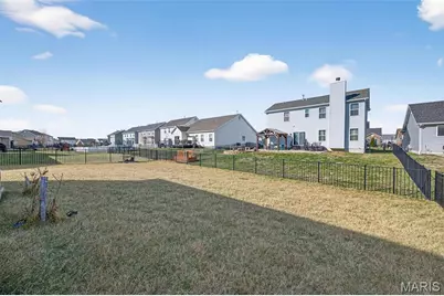3501 Charlestowne Crossing Drive, Saint Charles, MO 63301 - Photo 53