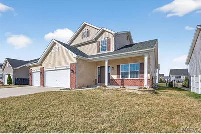 3501 Charlestowne Crossing Drive, Saint Charles, MO 63301 - Photo 5