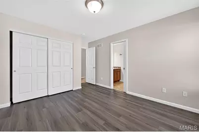 3501 Charlestowne Crossing Drive, Saint Charles, MO 63301 - Photo 37