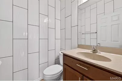 3501 Charlestowne Crossing Drive, Saint Charles, MO 63301 - Photo 33