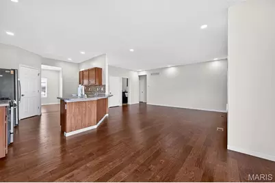 3501 Charlestowne Crossing Drive, Saint Charles, MO 63301 - Photo 19