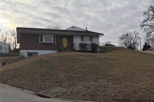 7100 Oreon Ave, Northwoods, MO 63121 - Photo 1