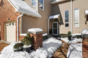 16176 Lea Oak Ct, Chesterfield, MO 63017 - Photo 3