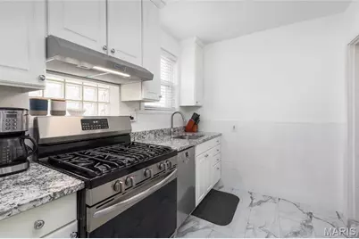 2837 Manderly Drive, Brentwood, MO 63144 - Photo 7