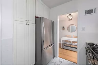 2837 Manderly Drive, Brentwood, MO 63144 - Photo 9