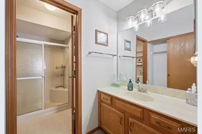 13131 Royal Pines Drive #3, Maryland Heights, MO 63146 - Photo 9