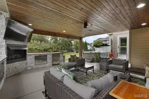 2167 Riding Trail Dr, Chesterfield, MO 63005 - Photo 15