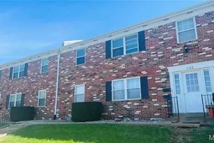 3122 Carnaby Ln, Bridgeton, MO 63044 - Photo 1