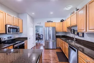 3469 Cambridge Ave, Saint Louis, MO 63143 - Photo 7