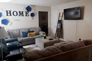 6702 Flowervale Dr, Hazelwood, MO 63042 - Photo 5