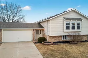 115 Stonecrest Ln, Saint Peters, MO 63304 - Photo 1