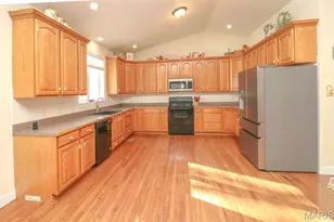 10263 Rosetta Ln, Bonne Terre, MO 63628 - Photo 9