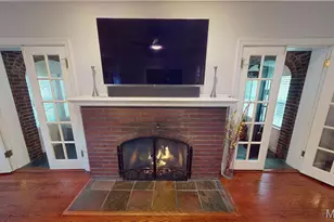 421 W Point Ct, University City, MO 63130 - Photo 11