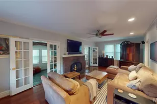 421 W Point Ct, University City, MO 63130 - Photo 9