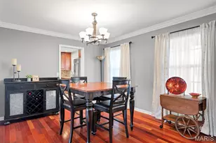 16276 Windfall Ridge Dr, Chesterfield, MO 63005 - Photo 9