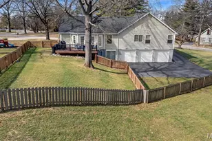 16276 Windfall Ridge Dr, Chesterfield, MO 63005 - Photo 51