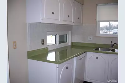 3145 Leisurewood Court #A, Florissant, MO 63033 - Photo 9