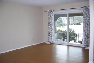 3145 Leisurewood Ct, Florissant, MO 63033 - Photo 3