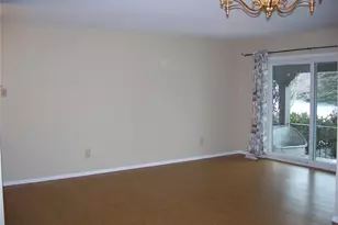 3145 Leisurewood Ct, Florissant, MO 63033 - Photo 5