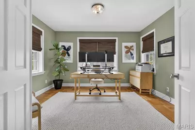 7736 Davis Drive, Saint Louis, MO 63105 - Photo 13