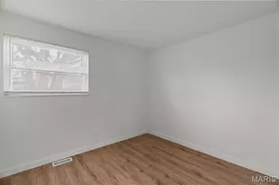 775 Sherwood Dr, Florissant, MO 63031 - Photo 21