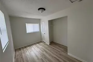 9815 Vickie Pl, Saint Louis, MO 63136 - Photo 11