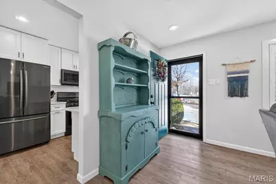 2709 Sibley Street, Saint Charles, MO 63301 - Photo 9