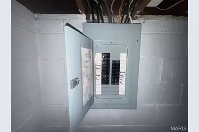 9724 Margo Ann Lane, Woodson Terrace, MO 63134 - Photo 15