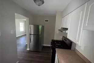 9724 Margo Ann Ln, Woodson Terrace, MO 63134 - Photo 7