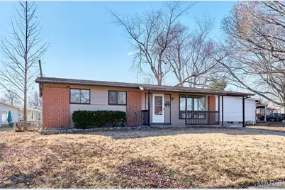 1610 Jackson Lane, Florissant, MO 63031 - Photo 3