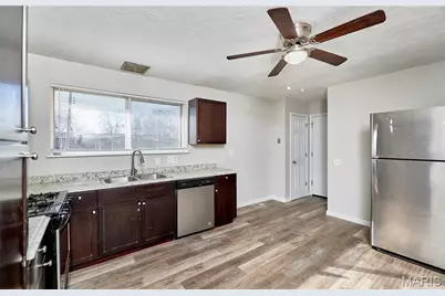 1610 Jackson Lane, Florissant, MO 63031 - Photo 13
