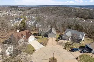 897 Top Notch Ln, Eureka, MO 63025 - Photo 43