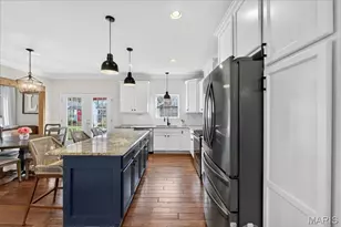 706 Edgewood Ave, Kirkwood, MO 63122 - Photo 11