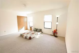 2048 New Sun Dr, Florissant, MO 63031 - Photo 13