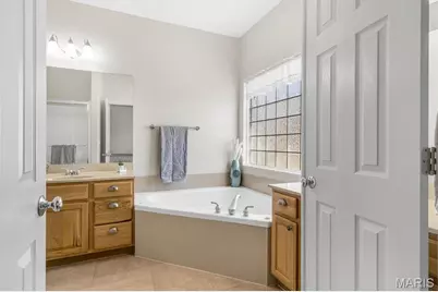 702 Balcarra Drive, O'Fallon, MO 63368 - Photo 43