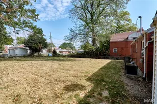 905 Hornsby Ave, Saint Louis, MO 63147 - Photo 43