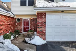 352 Windsor Pl, Saint Peters, MO 63376 - Photo 3