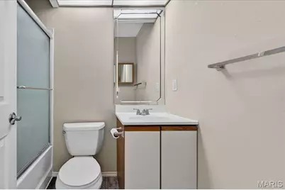 352 Windsor Place #B, Saint Peters, MO 63376 - Photo 23